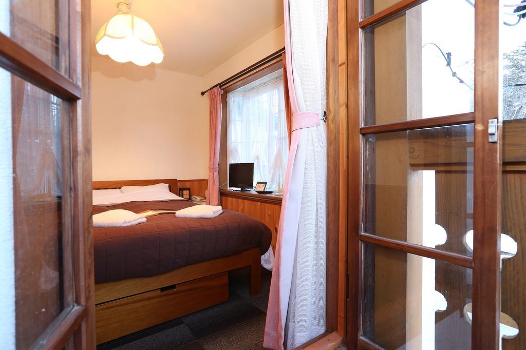 Alpine Wind Bed & Breakfast Hakuba Room photo